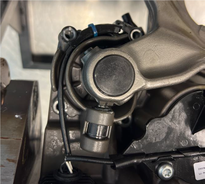 _Graphics/_Raster/CountershaftSpdSnsr_Harness_Install.png