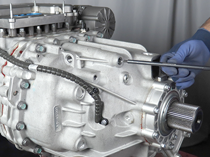 _Graphics/_Raster/TRSM0960_RailEtoForward_0605.png _Graphics/_Raster/TRSM0960_RailEtoForward_0605.png