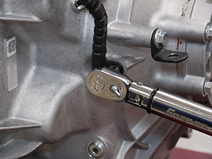 _Graphics/_Raster/TRSM0950_OSS_Installation2.png _Graphics/_Raster/TRSM0950_OSS_Installation2.png