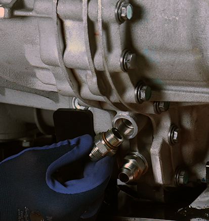 _Graphics/_Raster/OilCooler_UpperFitting1.jpg _Graphics/_Raster/OilCooler_UpperFitting1.jpg