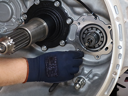 _Graphics/_Raster/TRSM0950_LowerCountershaftCvrBrake_Removal7.png _Graphics/_Raster/TRSM0950_LowerCountershaftCvrBrake_Removal7.png